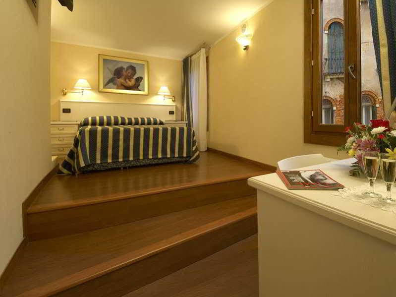 Venice Resorts Kültér fotó